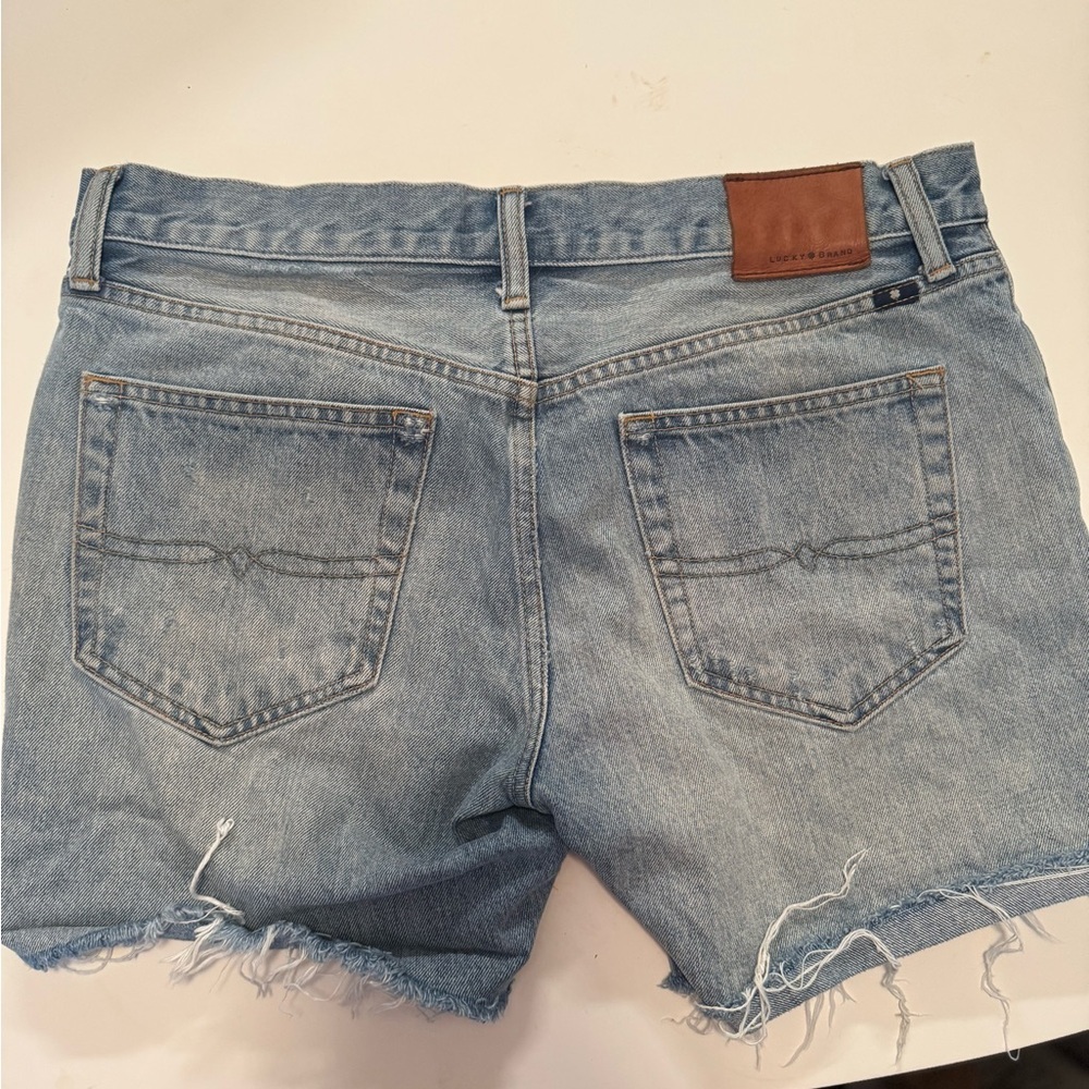 Lucky Brand Light Blue Distressed Cut off Jean Shorts - Picture 5 of 7